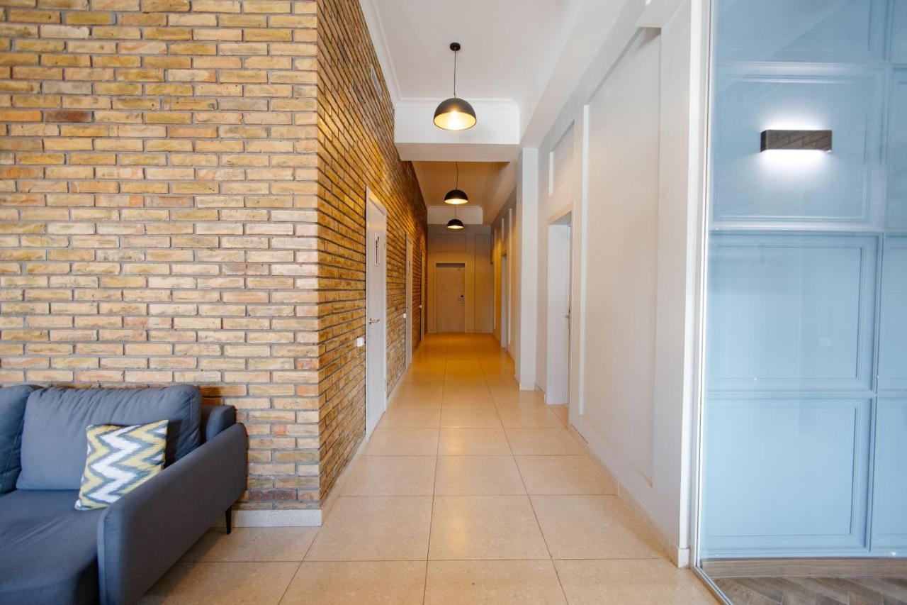 281 Hostel Бишкек Экстерьер фото